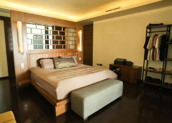 Mahita Garden 3 Bedroom With Amazing View Jimbaran